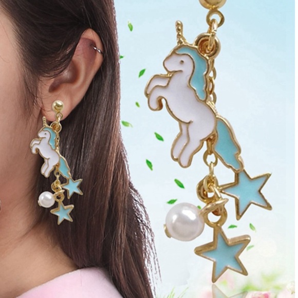ANY PAIR UNDER $25 R 4 FOR $20 Magical unicorn earrings with stars faux pearls. - Picture 3 of 3